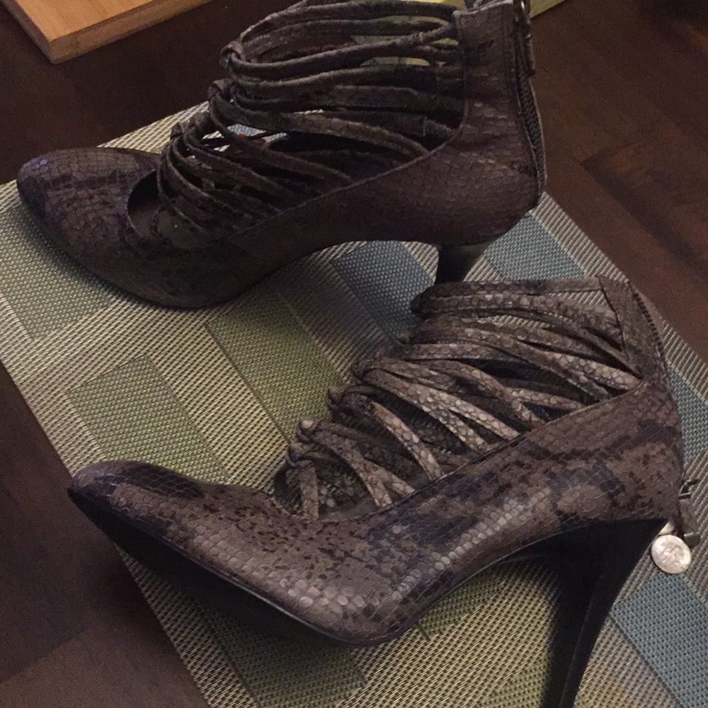 Night heels
